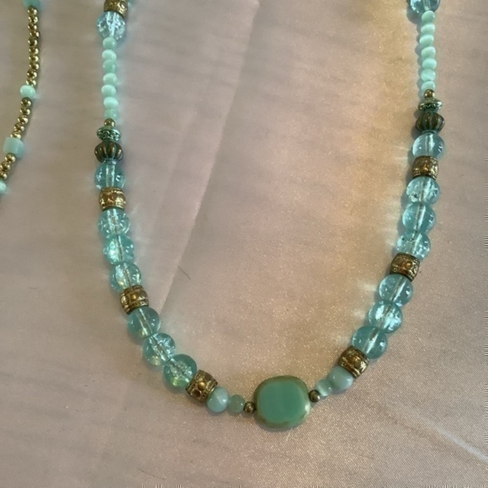 Sea green mermaids necklace